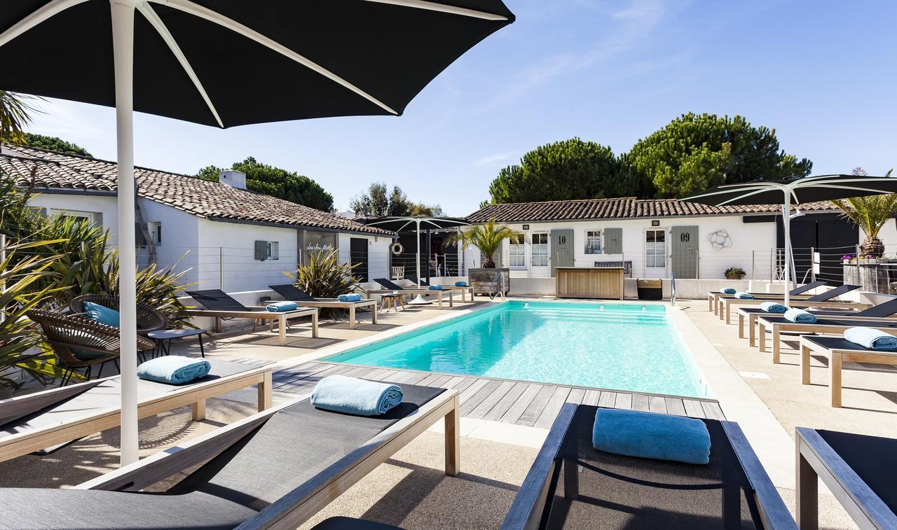 Hotel Les Bois Flottais เลอบัวส์-ปลาจ-อ็อง-เร ภายนอก รูปภาพ